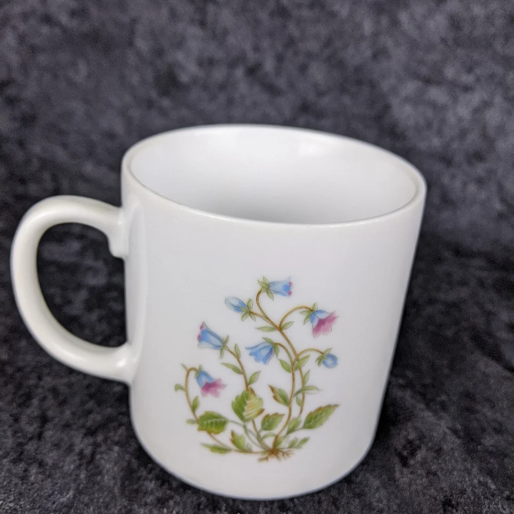 Unique vintage mug with ashtray or teabag rest cover - Picture 4 of 11